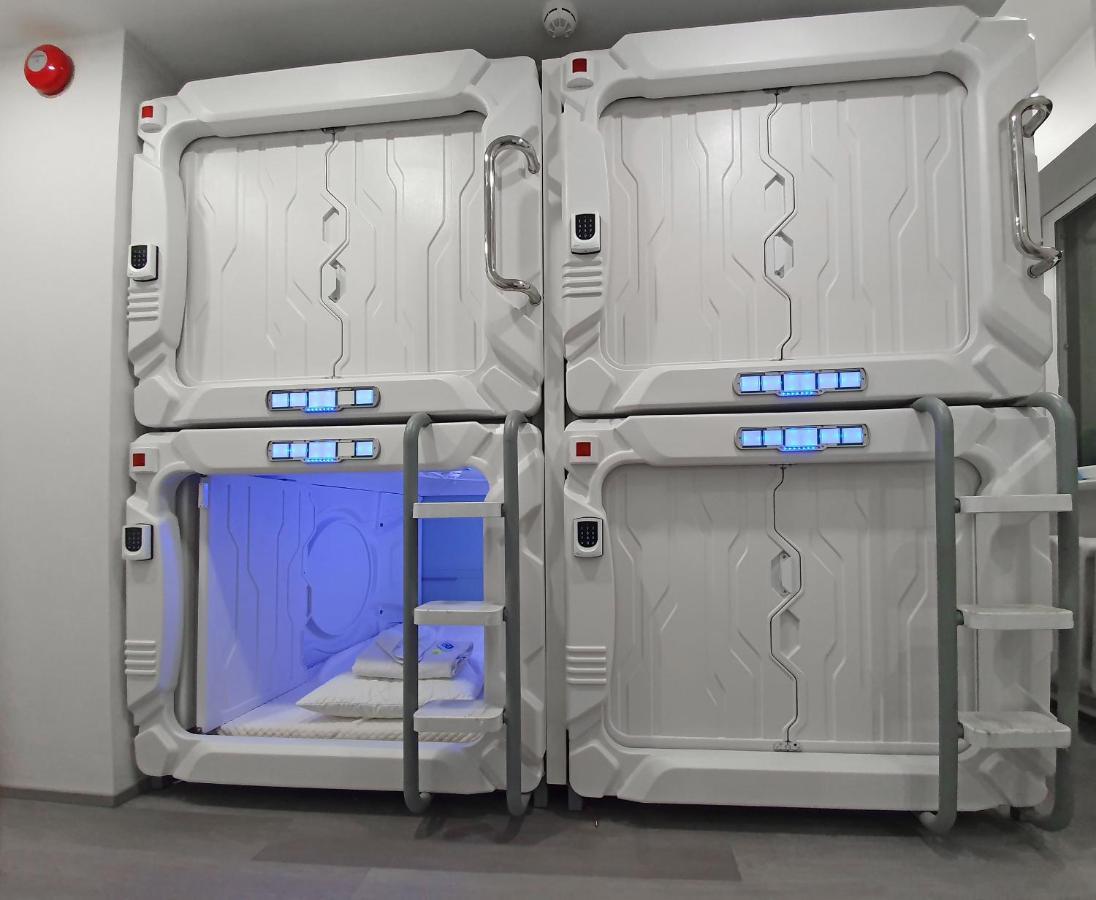 Capsule Hostels Tallinn Extérieur photo
