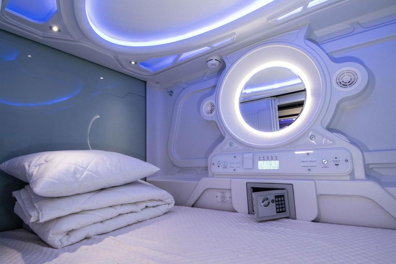 Capsule Hostels Tallinn Extérieur photo